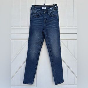 William Rast High Rise Ankle Jeans • Size 26 • Sculpted Fit • Stretch Denim